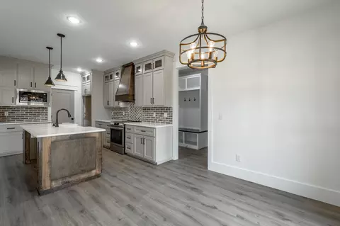 1084 Van Dell Dr, Rock Spring, GA 30739 photo 22