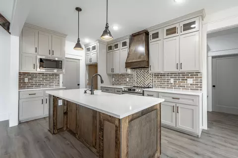 1084 Van Dell Dr, Rock Spring, GA 30739 photo 13