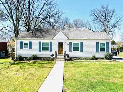 1015 Murfree Ave, Murfreesboro, TN 37129