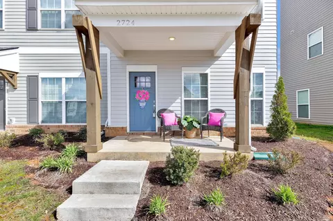 2724 Wind Gap Dr, Columbia, TN 38401