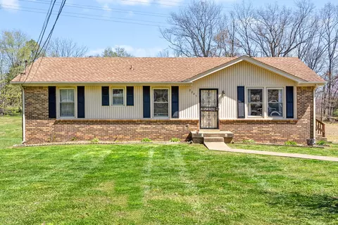 2265 Wildwood Dr, Clarksville, TN 37040