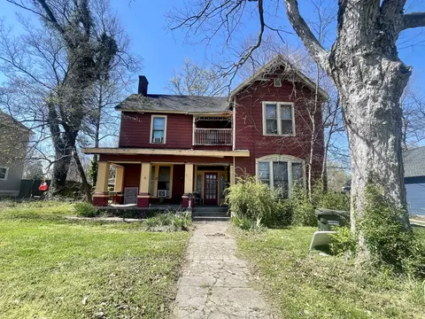 2113 Virginia St S, Hopkinsville, KY 42240