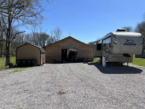 225 Dillon Ln, Goodspring, TN 38460 photo 13