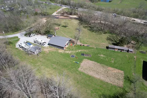 225 Dillon Ln, Goodspring, TN 38460 photo 2