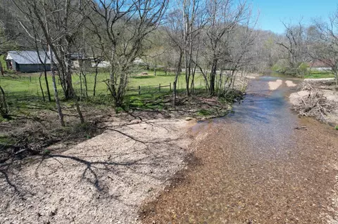 225 Dillon Ln, Goodspring, TN 38460 photo 16