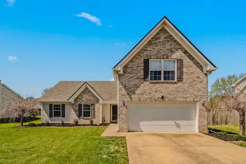 2219 New Port Dr, Spring Hill, TN 37174