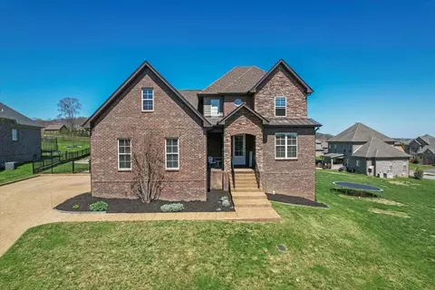 108 Burntash Ln, Hendersonville, TN 37075