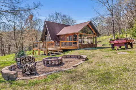 4862 Harpeth Peytonsville Rd, Thompsons Station, TN 37179