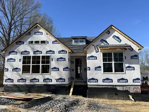 108 Chalone Dr, White House, TN 37188