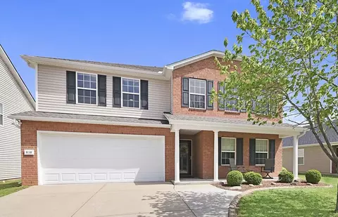 818 Creek Oak Dr, Murfreesboro, TN 37128