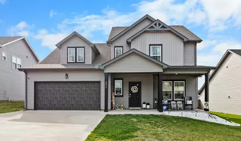 2896 Teakwood Dr, Clarksville, TN 37040