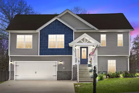 433 Woodtrace Dr, Clarksville, TN 37042