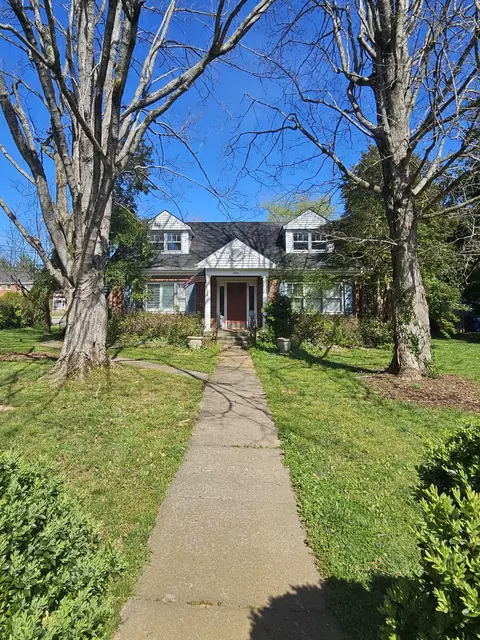 1001 S Brittain St, Shelbyville, TN 37160