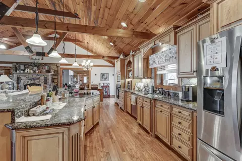 Kitchen - 6743 Bethlehem Rd, Springfield, TN 37172 photo 1 of 3