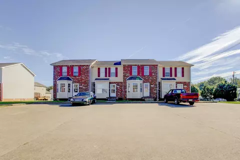 200 Tree Line Dr, Oak Grove, KY 42262