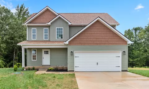 467 Ridge Top Ct, Clarksville, TN 37040