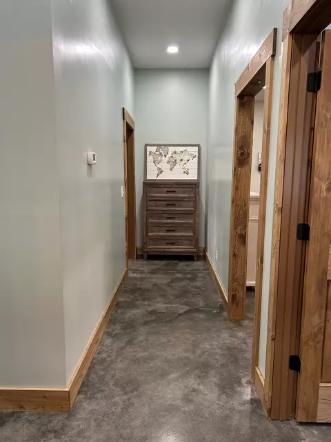 Entry Way - 850 Southside Rd, Cunningham, TN 37052 photo 1 of 1