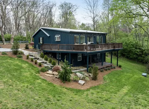 8436 Old Charlotte Pike, Pegram, TN 37143