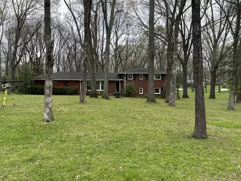 320 Gun Club Rd, Nashville, TN 37205
