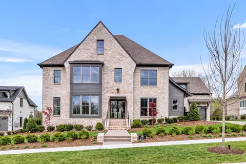 9319 Double Run Ct, College Grove, TN 37046