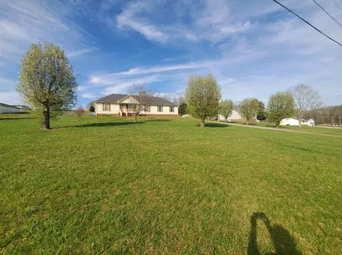 3683 Armstrong Rd, Springfield, TN 37172 photo 3