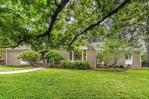 509 Brook Hollow Rd, Nashville, TN 37205