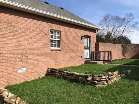 Exterior - 2073 Dade Cir, Dickson, TN 37055 photo 3 of 6