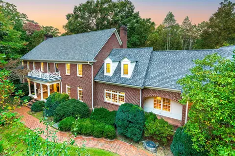 130 NW Golden Ct, Cleveland, TN 37312