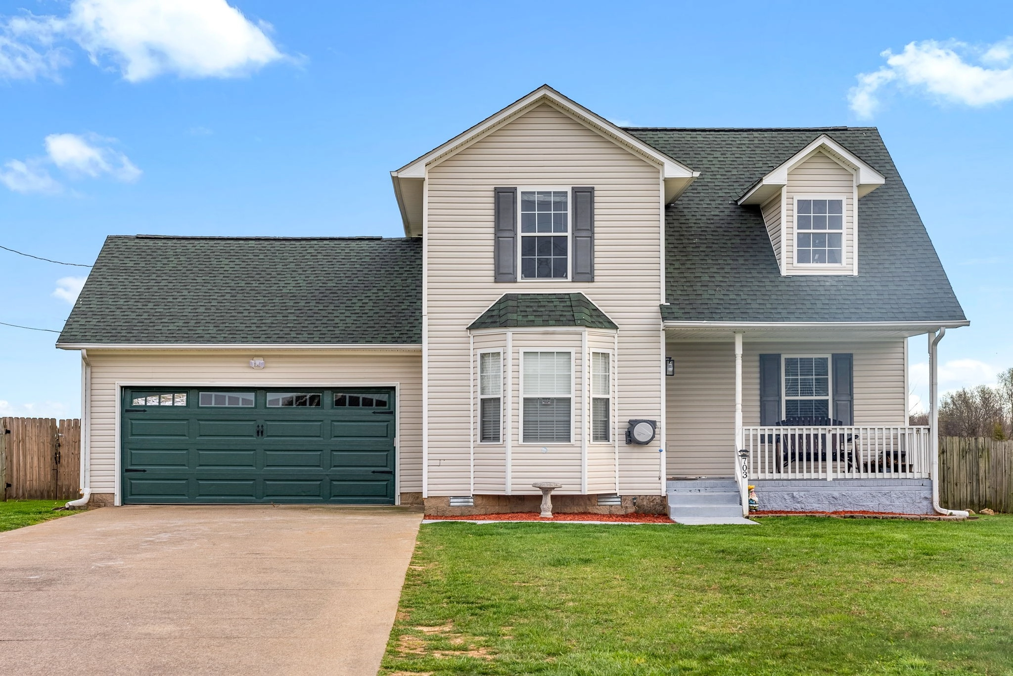 703 Shetland Dr  
