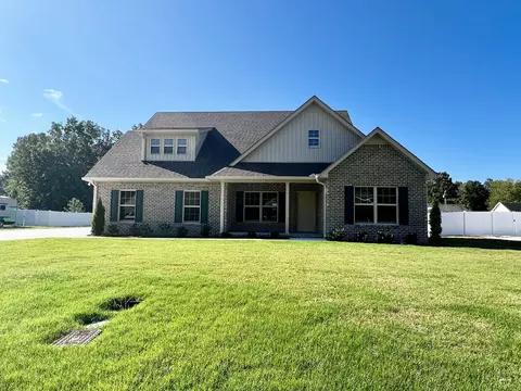 180 Hamilton Ct, Manchester, TN 37355