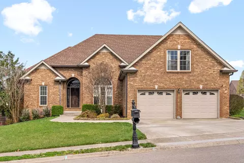 233 Spring Terrace Ln, Clarksville, TN 37040