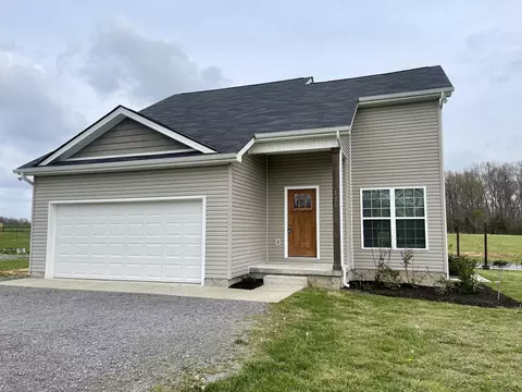 150 Parker Dr, Bradyville, TN 37026