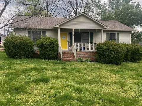 115 N Cedar Ln, Pulaski, TN 38478