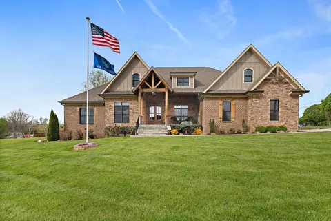 24 Maryview Ct, Mcminnville, TN 37110