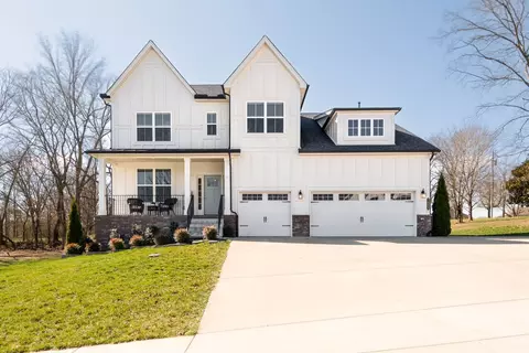 7003 Otter Springs Dr, Fairview, TN 37062