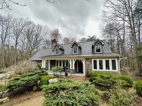 2610 Clifftops Ave, Monteagle, TN 37356