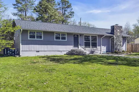 15 Perkins Rd, Fayetteville, TN 37334