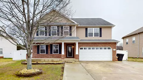 5759 Roxbury Dr, Murfreesboro, TN 37128