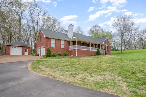2430 Pleasant View Rd, Pleasant View, TN 37146