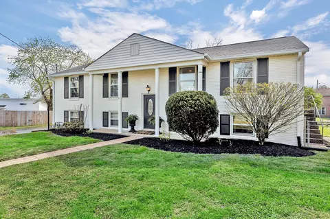 4721 Timberhill Ct, Nashville, TN 37211
