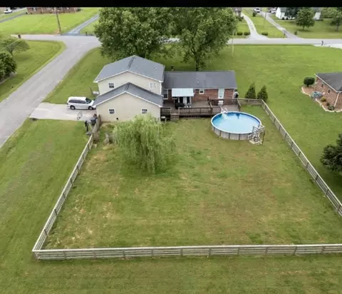 1613 Brian St, Lebanon, TN 37087