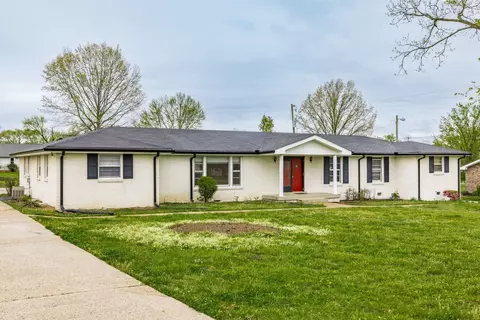 203 Clearview Cir, Hendersonville, TN 37075