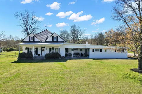 512 Athens Pike, Etowah, TN 37331