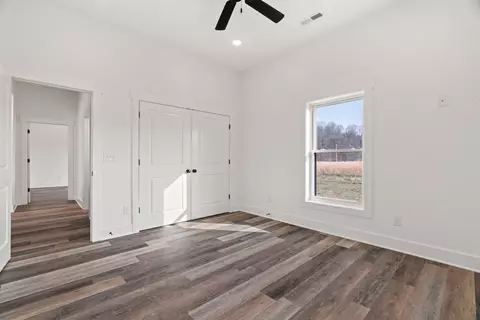 Other - 656 E Piney Rd, Dickson, TN 37055 photo 10 of 13