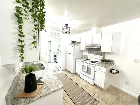 Kitchen - 809 Forrest Rd, Pulaski, TN 38478 photo 6 of 6