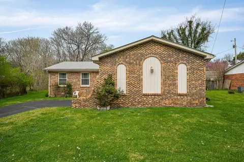 511 S Murray St, Gainesboro, TN 38562