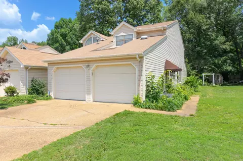 1239 Greenbrook Ln, Hixson, TN 37343