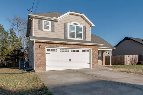 702 Rock Glen Trce, Smyrna, TN 37167