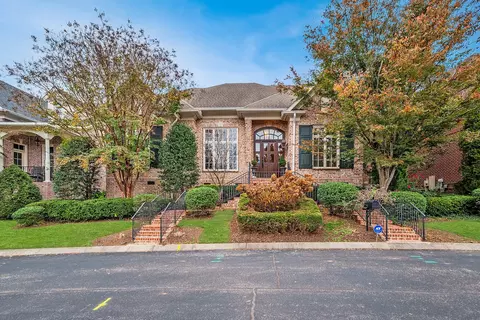 918 Bowring Pk, Nashville, TN 37215
