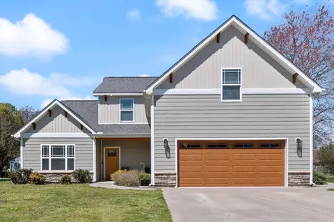 1410 Sycamore Dr, Murfreesboro, TN 37128